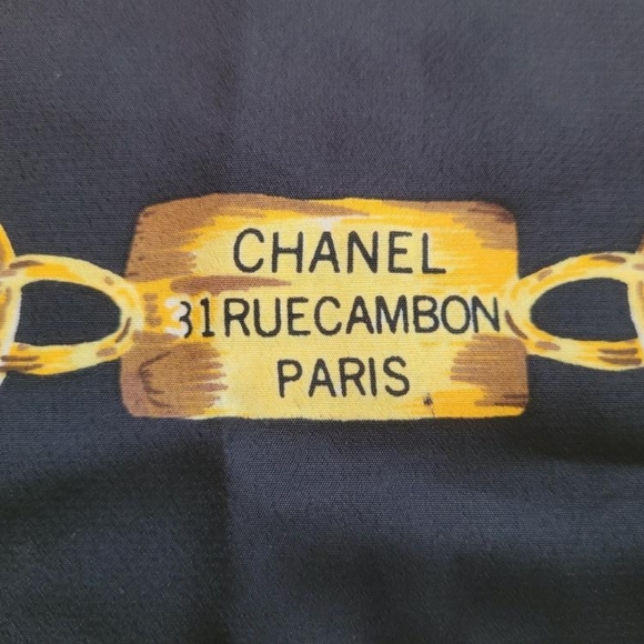 Chanel BLACK silk scarf - Picture 2 of 2